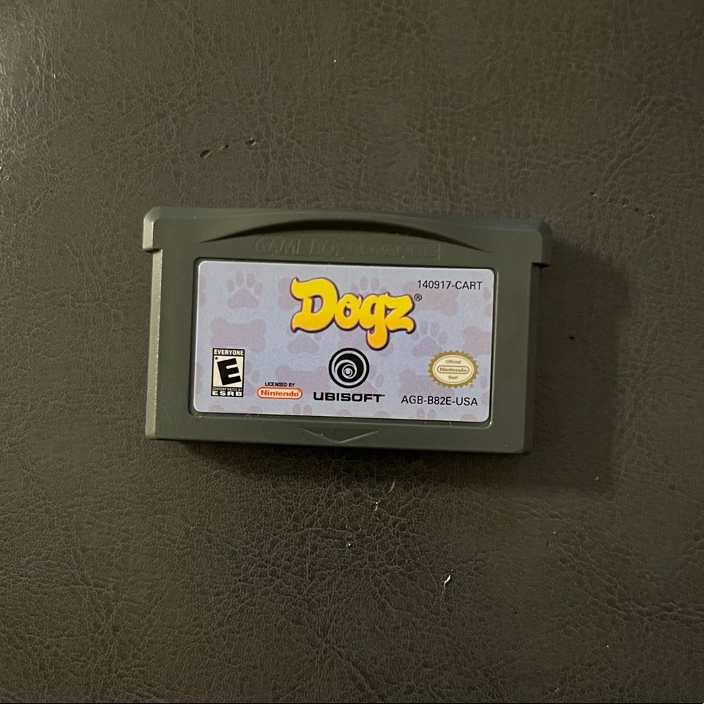 Game Boy Advance Game - Dogz